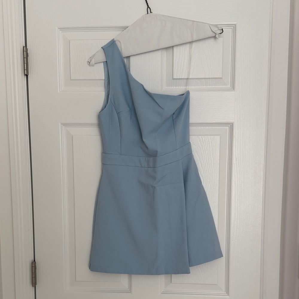 DO+BE One-Shoulder Light Blue Dress